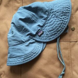 GUC Women's Teal Blue Patagonia hike bucket hat UPF 50+ SIZE S *rare